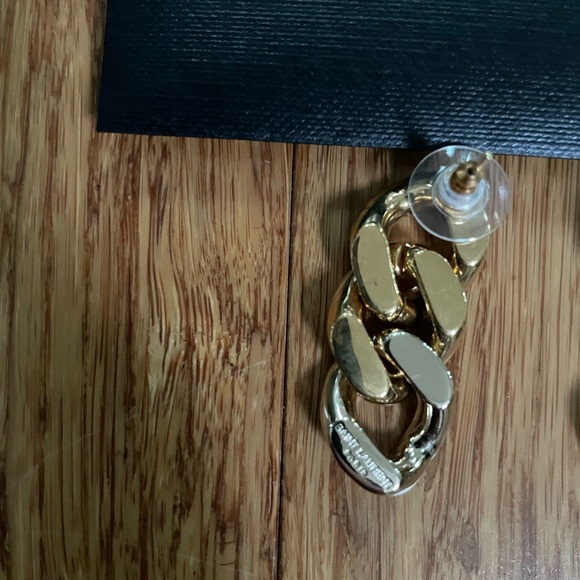 BNWT YSL Curb Earrings - Picture 4 of 8